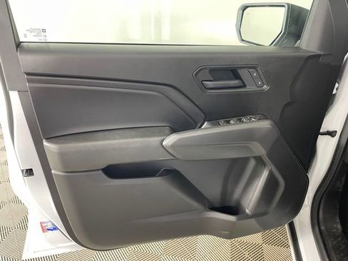 New 2026 Chevrolet Colorado W/T w/ WT Custom Package AWD/4WD image 7