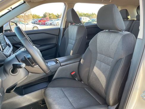 Used 2025 Nissan Rogue SV FWD image 22