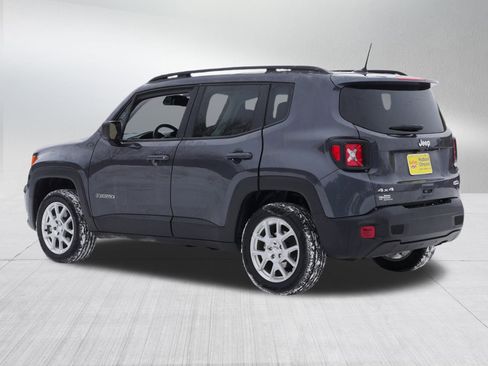 Used 2022 Jeep Renegade Latitude w/ Convenience Group image 5