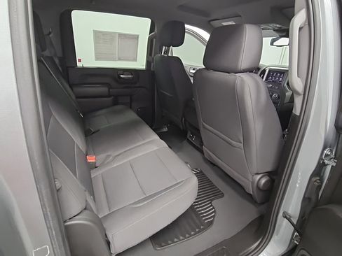 Used 2024 Chevrolet Silverado 2500 Custom w/ Custom Value Package image 29