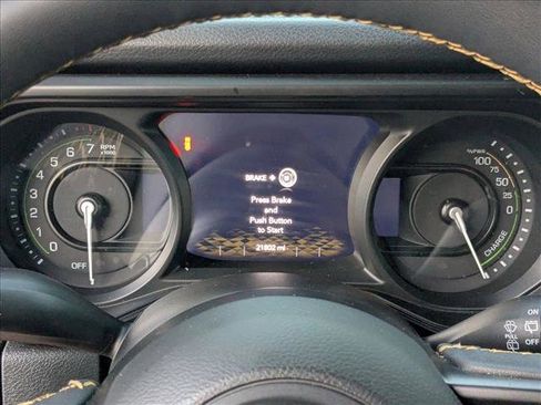 Used 2024 Jeep Wrangler Unlimited w/ Convenience Group AWD/4WD image 3