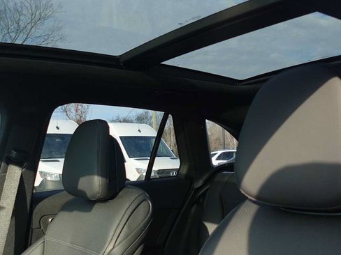 Used 2026 Mercedes-Benz GLC 300 4MATIC image 20