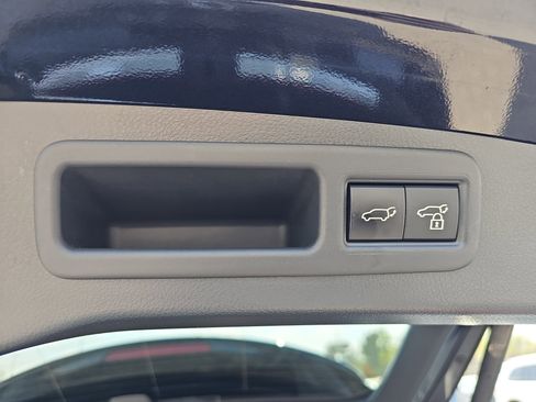 Used 2024 Lexus RX 500h F Sport w/ Convenience Package image 15