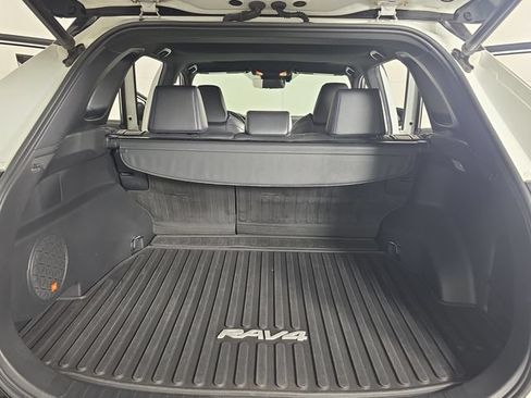 Used 2021 Toyota RAV4 XSE AWD/4WD image 27