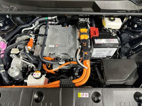 Used 2026 Toyota bZ FWD image 34