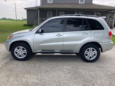 Used 2002 Toyota RAV4 2WD image 2