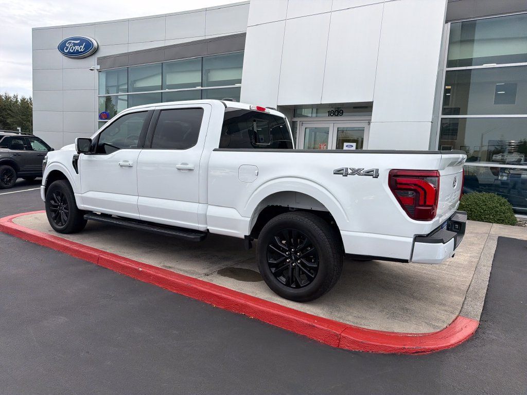 Used 2025 Ford F150 Lariat AWD/4WD image 2