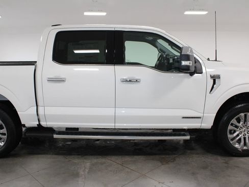 New 2025 Ford F150 Lariat w/ Equipment Group 502A High image 10