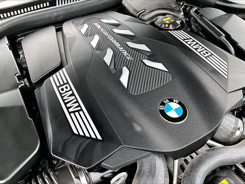 Used 2023 BMW M850i xDrive Convertible image 35