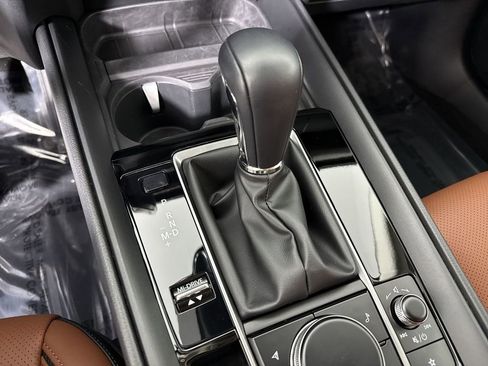 Used 2025 MAZDA CX-50 Meridian Edition w/ Apex Package image 32