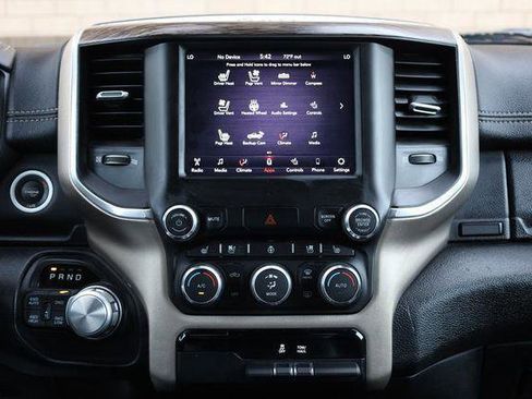 Used 2019 RAM 1500 Laramie AWD/4WD image 39