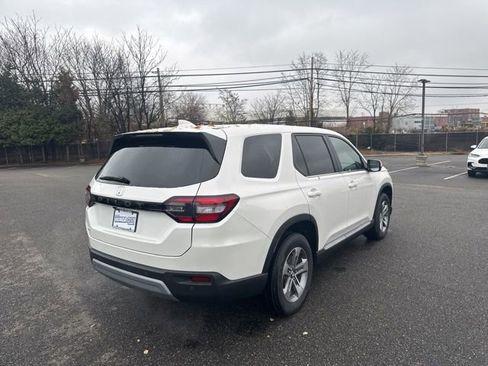 New 2025 Honda Pilot EX-L image 7