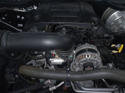 Used 2020 RAM 1500 Laramie image 30