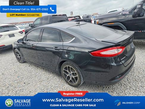 Used 2013 Ford Fusion SE FWD image 3