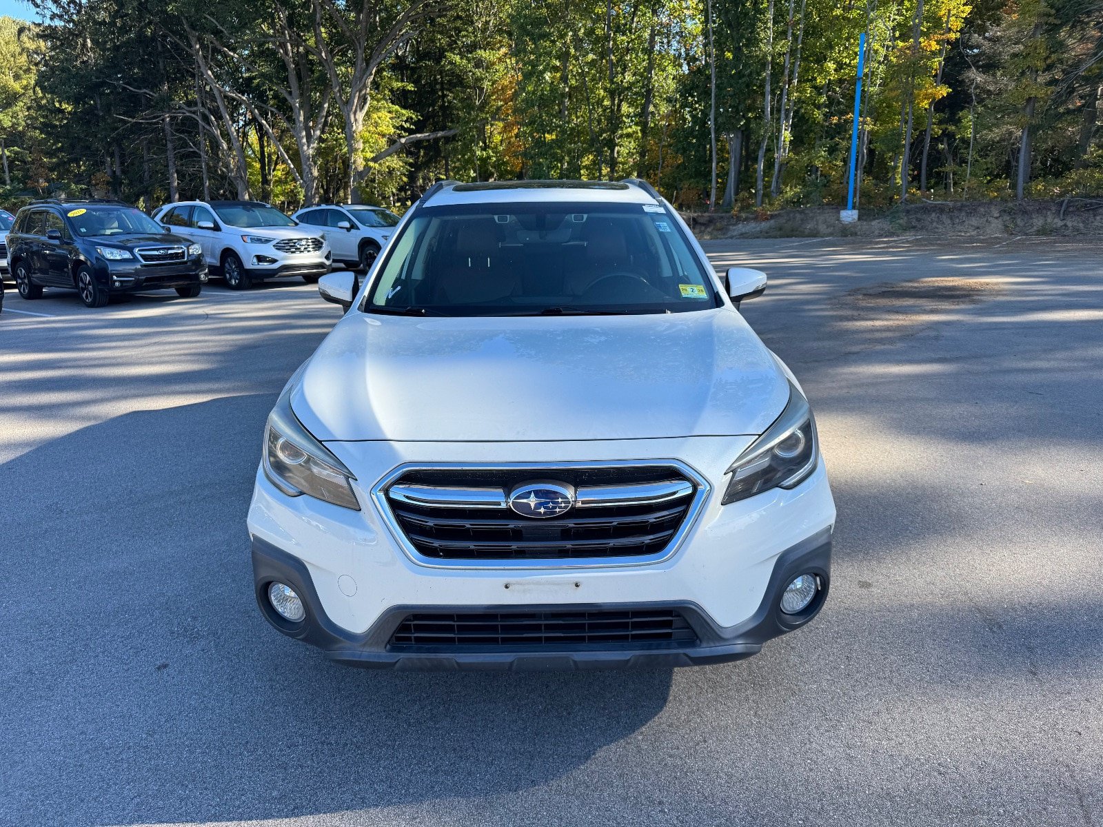 Used 2019 Subaru Outback 2.5i Touring AWD/4WD image 4