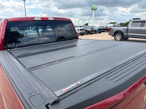 Used 2018 Ford F150 XLT w/ Equipment Group 302A Luxury AWD/4WD image 9