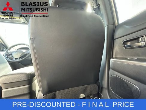 Used 2025 Mitsubishi Outlander Sport SEL AWD/4WD image 27