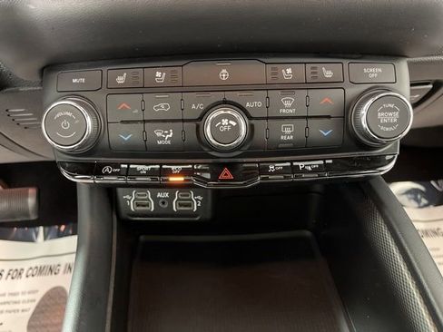 Used 2024 Dodge Durango GT image 26