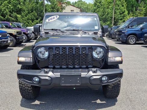 Used 2023 Jeep Gladiator Sport AWD/4WD image 8