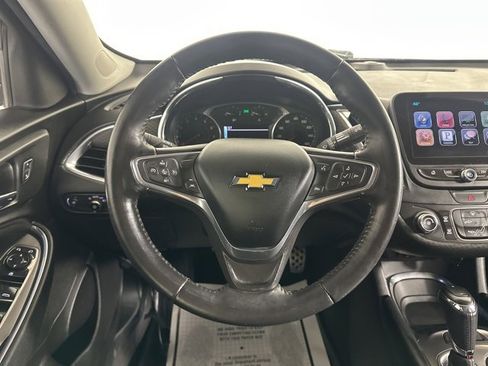 Used 2016 Chevrolet Malibu LT image 19