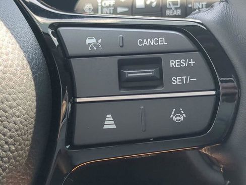 New 2026 Honda HR-V EX-L image 24