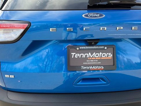 Used 2021 Ford Escape SE w/ SE Sport Appearance Package image 46