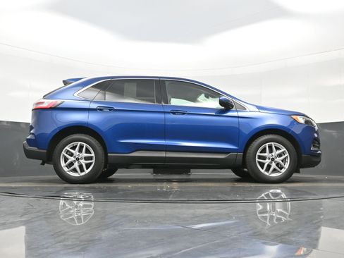 Used 2023 Ford Edge SEL w/ Convenience Package image 32