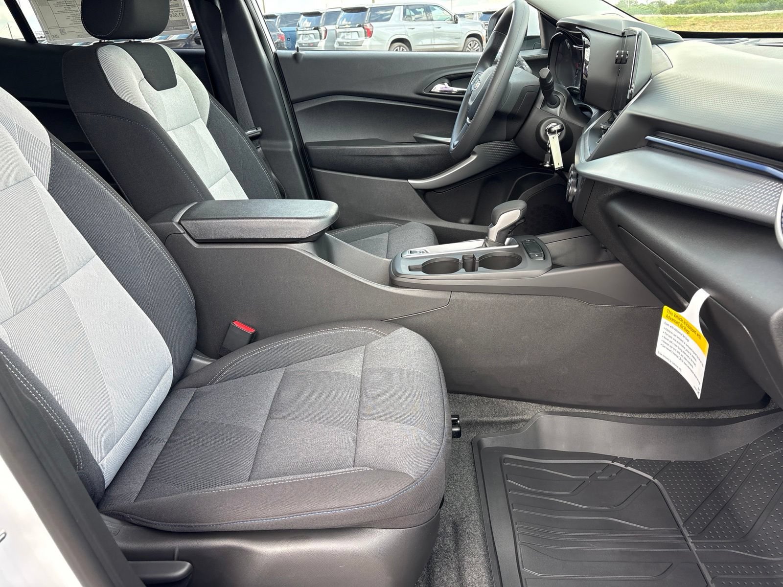 New 2026 Chevrolet Trax LS w/ LS Convenience Package FWD image 17