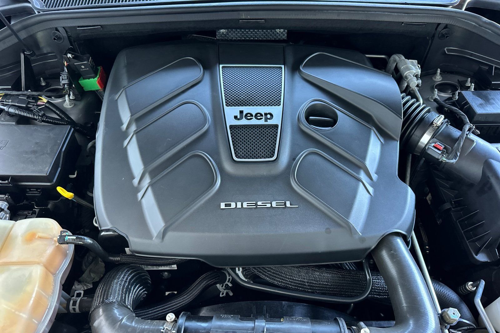 Used 2015 Jeep Grand Cherokee Limited w/ Luxury Group II AWD/4WD image 33