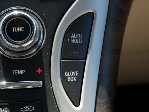 Used 2020 Lincoln Nautilus Reserve FWD image 25