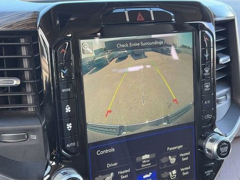 Used 2019 RAM 1500 Laramie image 29