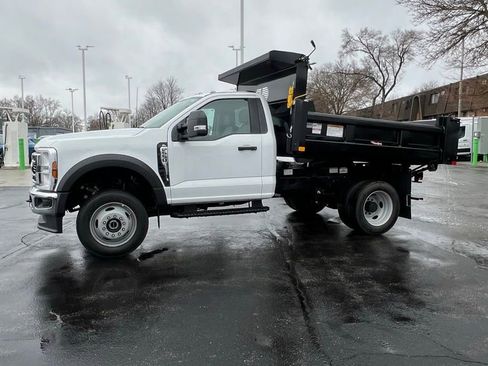 New 2025 Ford F550 XL image 2