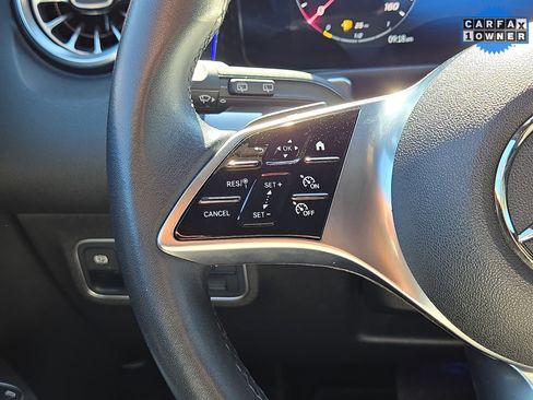 Certified 2024 Mercedes-Benz GLB 250 image 21