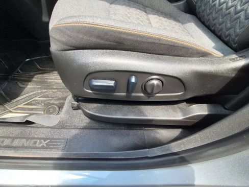Used 2024 Chevrolet Equinox LT AWD/4WD image 19
