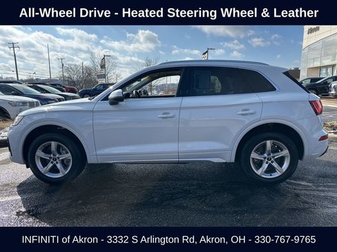 Used 2023 Audi Q5 2.0T Premium w/ Convenience Package image 9
