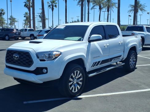 Certified 2021 Toyota Tacoma TRD Sport w/ Technology Package image 8