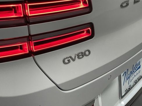 New 2025 Genesis GV80 3.5T Prestige image 7