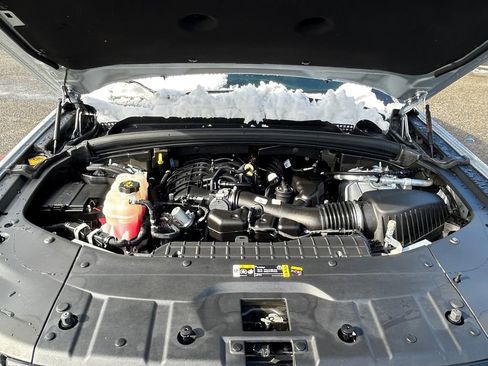 Used 2023 Jeep Grand Cherokee L Limited w/ Luxury Tech Group II image 29