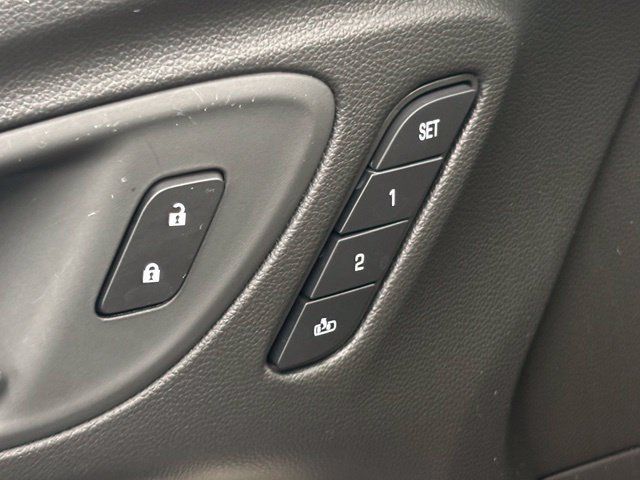 Used 2024 Buick Encore GX Avenir FWD image 16