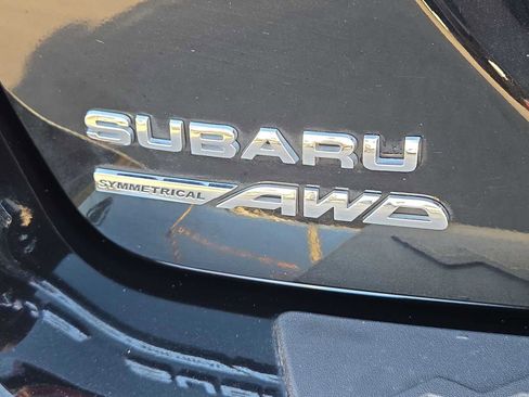 Used 2024 Subaru Crosstrek 2.0i image 12