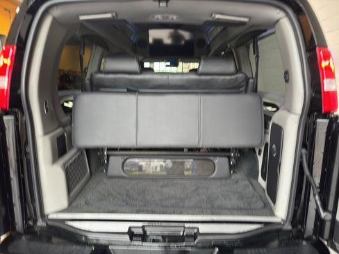 New 2026 GMC Savana 2500 w/ Driver Convenience Package RWD image 36