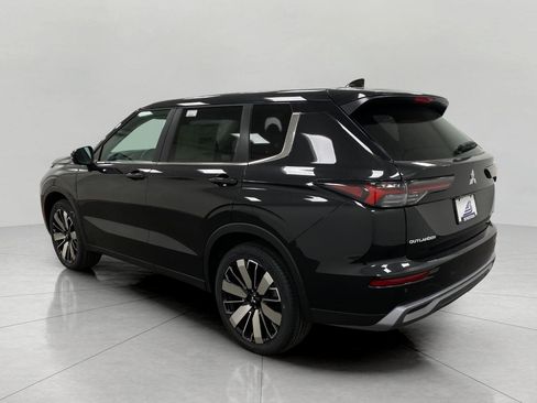 New 2026 Mitsubishi Outlander SE AWD/4WD image 7