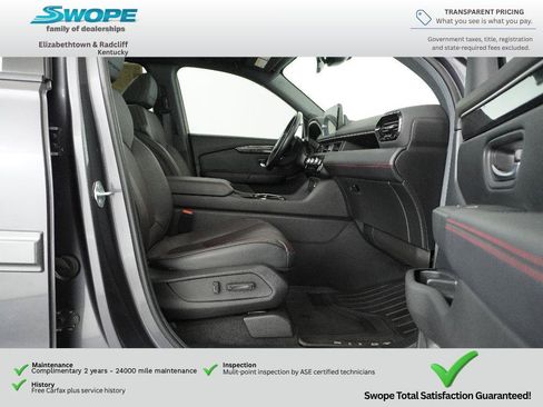 Used 2025 Honda Pilot Black Edition image 10