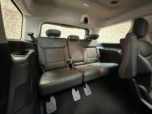 New 2026 Ford Expedition Active RWD image 15