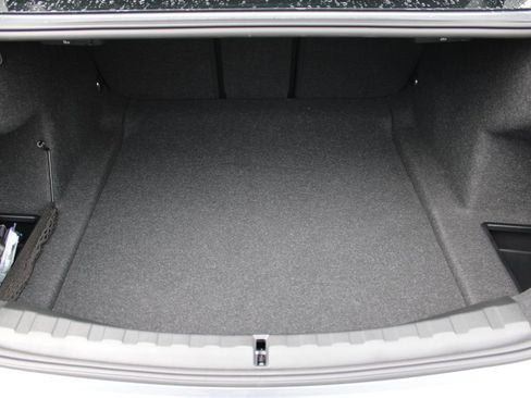 New 2025 BMW 330i xDrive Sedan w/ M Sport Package image 25