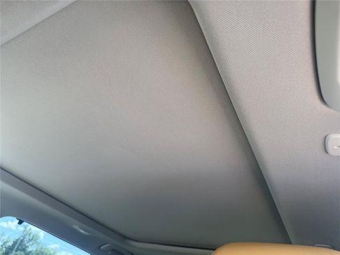 Used 2023 Nissan Rogue Platinum w/ Platinum Premium Package FWD image 29