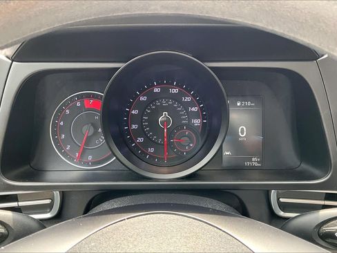 Used 2023 Hyundai Elantra SEL FWD image 24