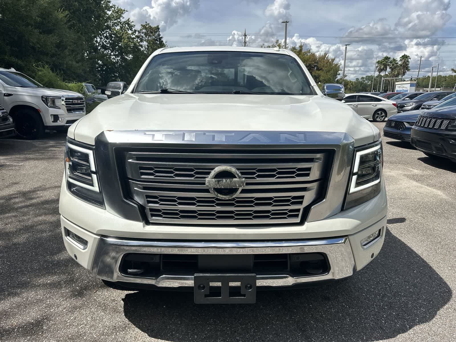 Used 2021 Nissan Titan Platinum Reserve w/ Moonroof Package AWD/4WD image 9