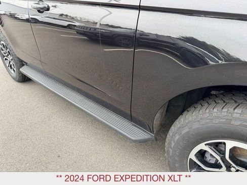 Used 2024 Ford Expedition XLT image 9
