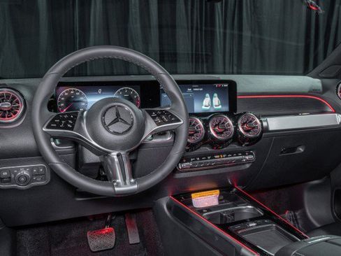 Certified 2026 Mercedes-Benz GLB 250 image 18